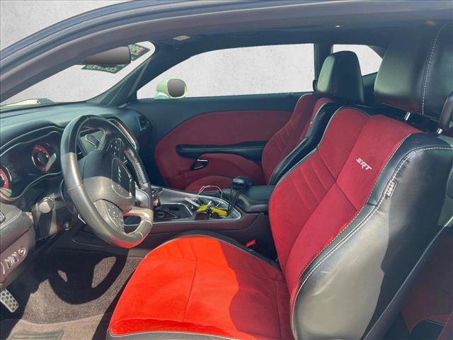Used 2016 Dodge Challenger SRT Hellcat RWD image 17