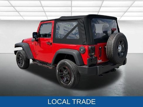 Used 2018 Jeep Wrangler Sport AWD/4WD image 4