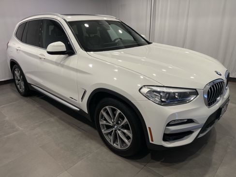 Used 2018 BMW X3 xDrive30i AWD/4WD image 3