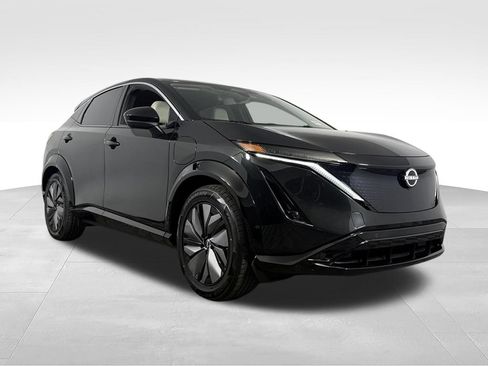 Used 2024 Nissan Ariya FWD image 3