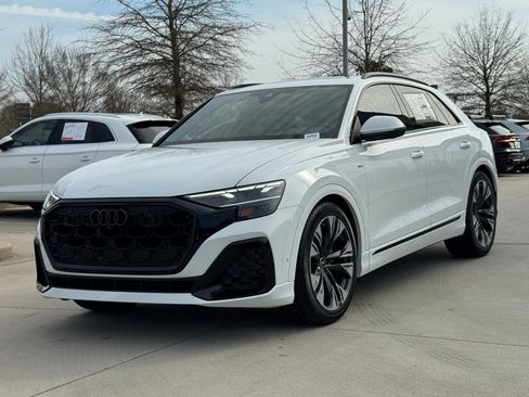 New 2026 Audi Q8 Premium Plus image 10