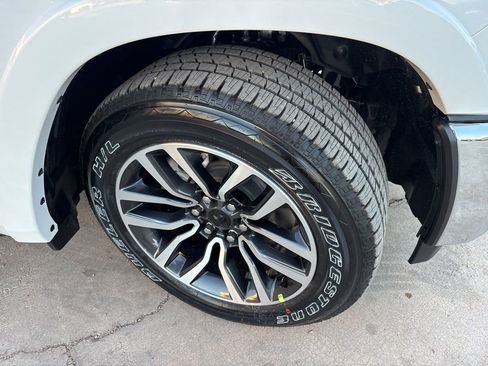 New 2026 RAM 1500 Limited image 12