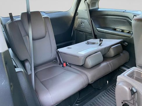 Used 2018 Honda Odyssey Elite image 14