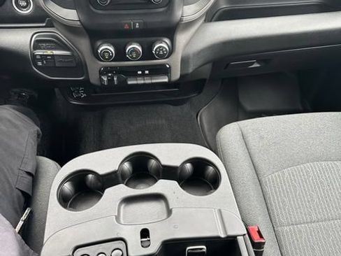 Used 2019 RAM 3500 Tradesman AWD/4WD image 18