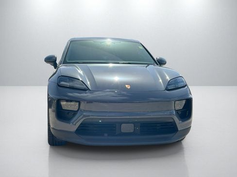 Used 2025 Porsche Macan 4S Electric AWD/4WD image 2