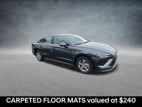 Used 2026 Hyundai Sonata SE FWD image 2