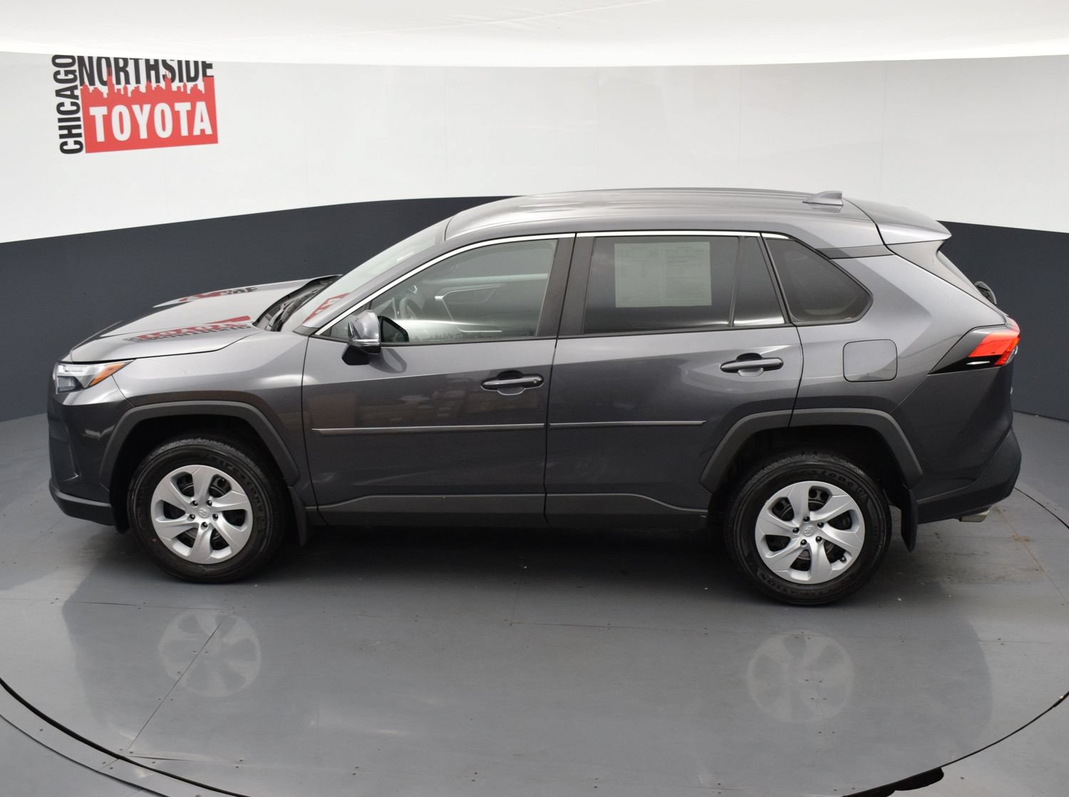 Used 2023 Toyota RAV4 LE AWD/4WD image 18