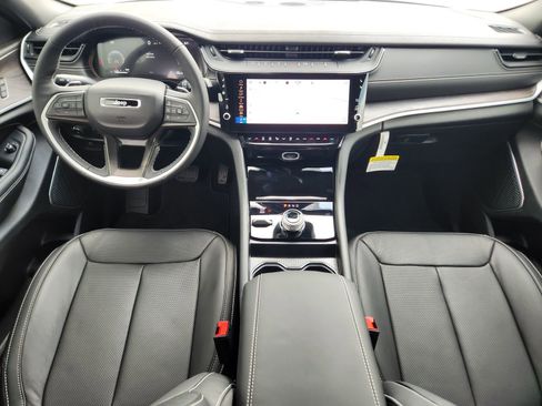 New 2026 Jeep Grand Cherokee Limited AWD/4WD image 23