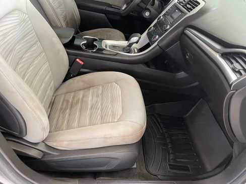 Used 2016 Ford Fusion S image 25