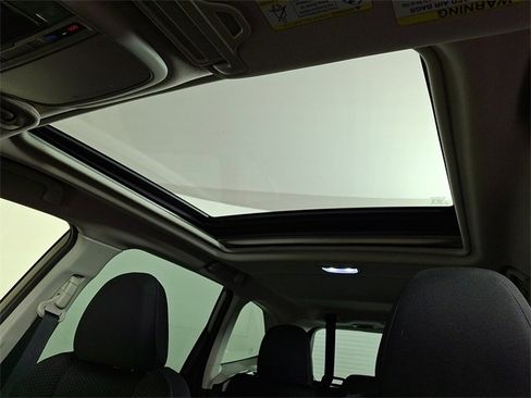 Used 2023 Subaru Forester Premium image 16