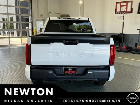 Used 2022 Toyota Tundra SR5 RWD image 5