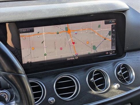 Used 2019 Mercedes-Benz E 300 image 13