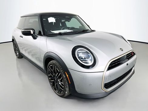 New 2026 MINI Cooper S image 3