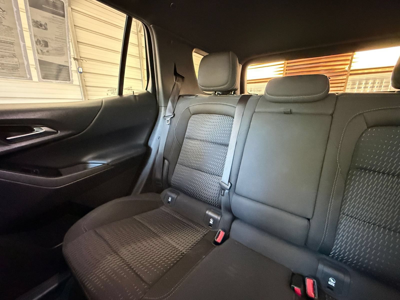 Used 2025 Chevrolet Equinox LT AWD/4WD image 39