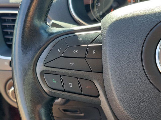 Used 2020 Jeep Cherokee Trailhawk w/ Cold Weather Group AWD/4WD image 11