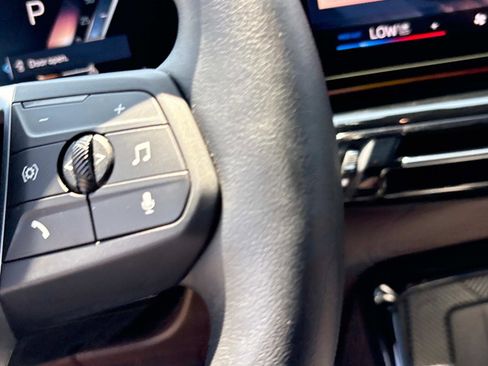 Certified 2025 BMW X2 xDrive28i image 25