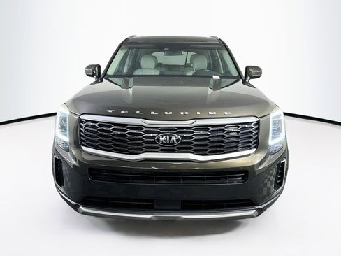 Used 2020 Kia Telluride S FWD image 2