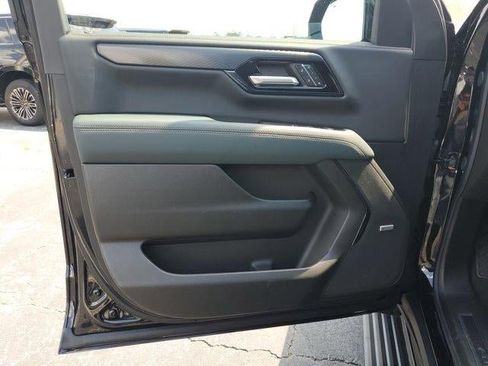 New 2026 GMC Yukon XL AT4 w/ AT4 Premium Plus Package AWD/4WD image 21