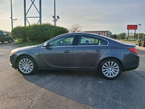 Used 2011 Buick Regal CXL w/ RL2 Preferred Equipment Group FWD image 5