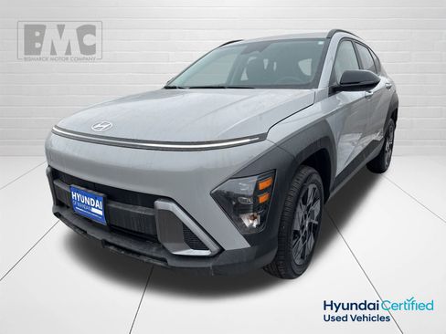 Used 2026 Hyundai Kona SEL Sport image 1