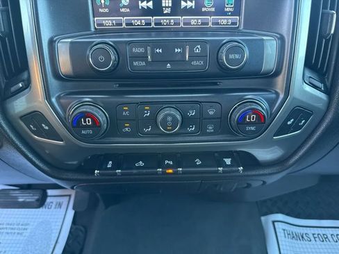 Used 2019 Chevrolet Silverado 2500 LT w/ Midnight Edition AWD/4WD image 23