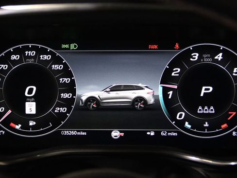 Used 2022 Jaguar F-PACE SVR AWD/4WD image 40