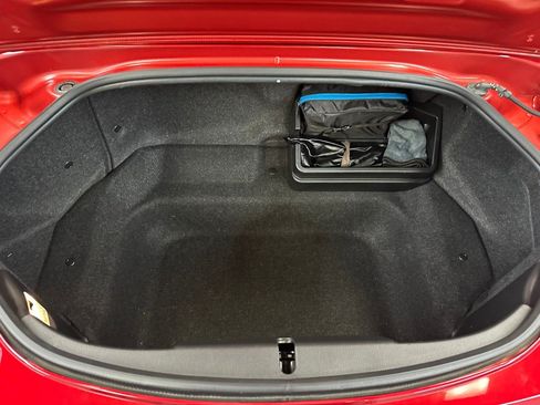 Used 2019 MAZDA MX-5 Miata RF Grand Touring RWD image 17