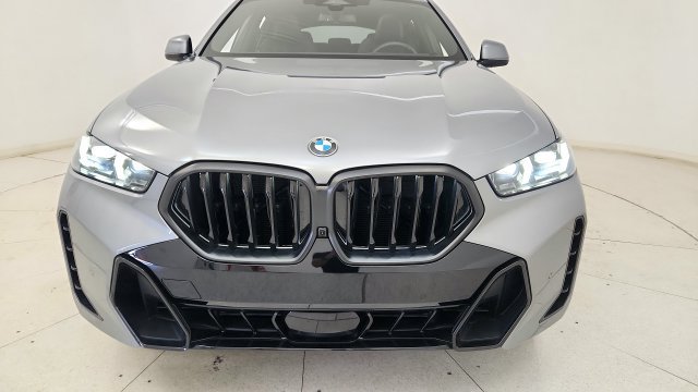 Used 2026 BMW X6 xDrive40i w/ Premium Package AWD/4WD image 26