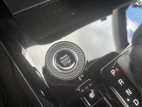 New 2026 Kia Niro EX image 24