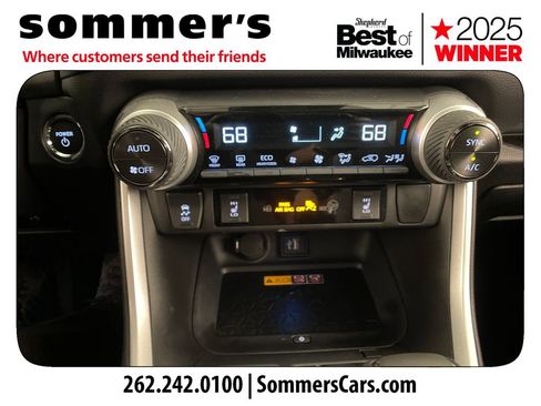 Used 2025 Toyota RAV4 XSE w/ Advanced Technology Package AWD/4WD image 16