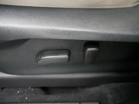 Used 2022 Subaru Ascent Premium w/ Convenience Package image 20