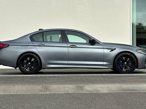 Used 2022 BMW M5 w/ Competition Package image 2