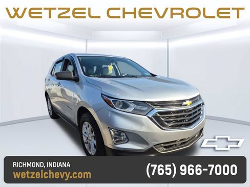 Used 2020 Chevrolet Equinox LS AWD/4WD image 1