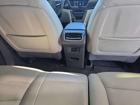 Used 2021 Cadillac XT6 Premium Luxury image 22