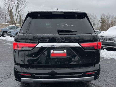 Used 2024 Toyota Sequoia Limited image 4