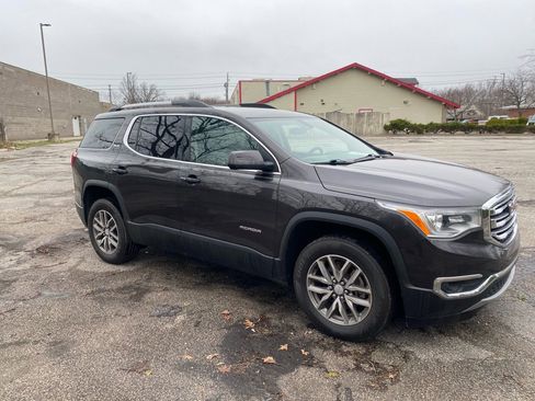 Used 2019 GMC Acadia SLE image 7