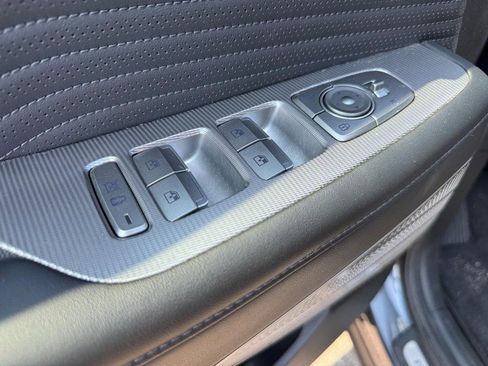 Used 2024 Hyundai Palisade Calligraphy image 17