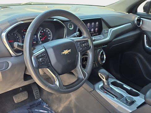 Used 2021 Chevrolet Blazer LT FWD image 14