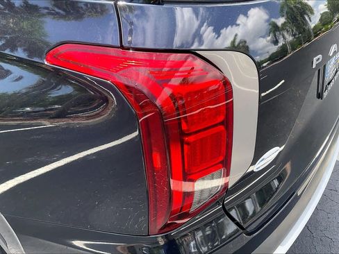Used 2020 Hyundai Palisade SEL w/ Premium Package FWD image 31