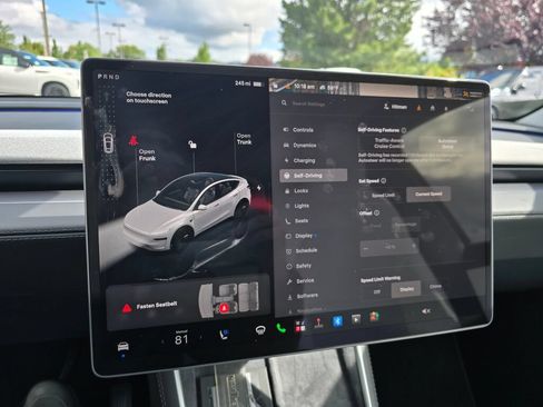 Used 2026 Tesla Model Y 2WD image 33