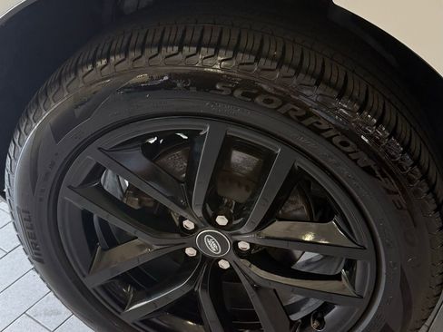 Used 2024 Land Rover Range Rover Velar S image 54