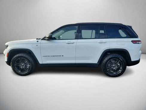 New 2024 Jeep Grand Cherokee Trailhawk AWD/4WD image 5