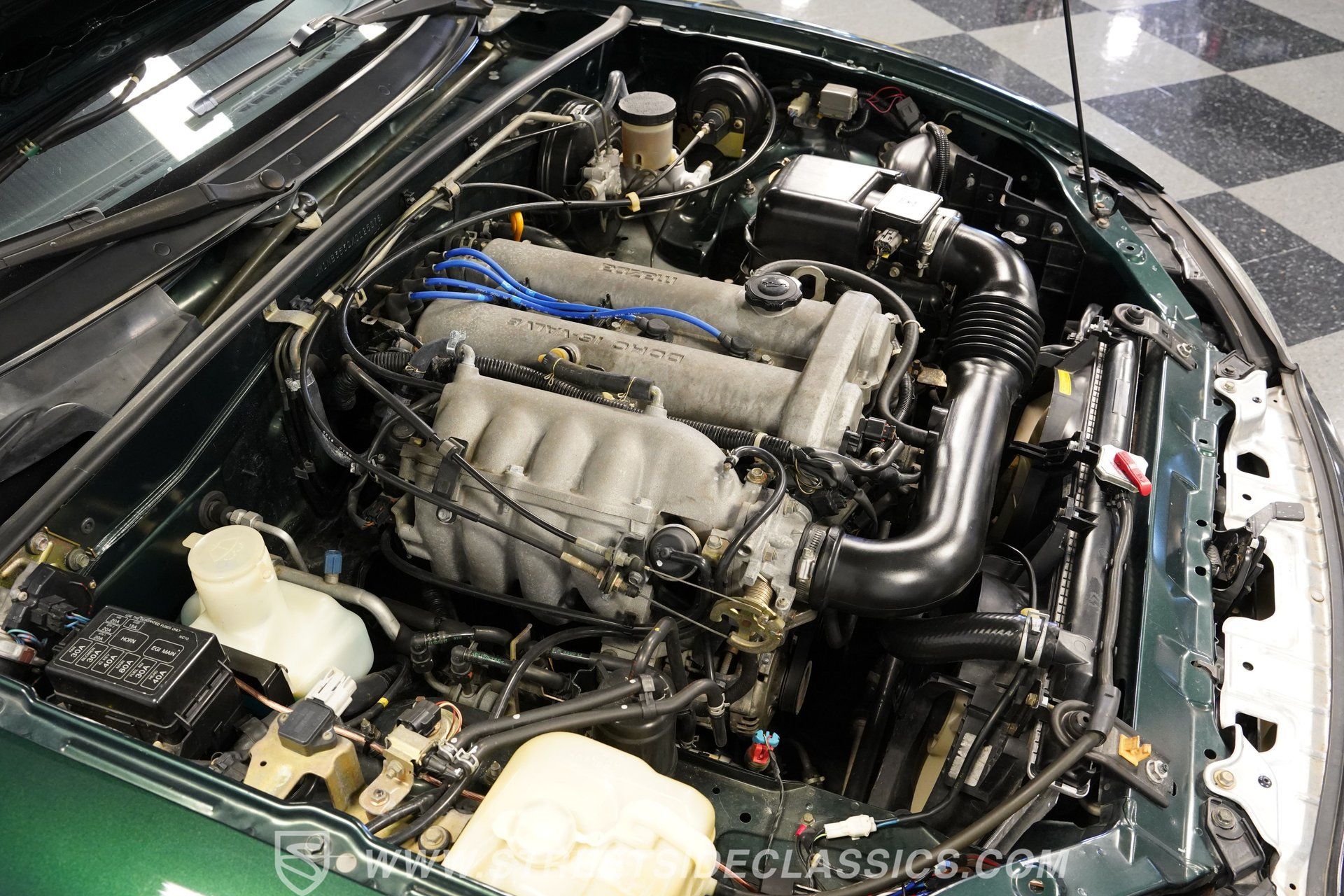 Used 1999 MAZDA MX-5 Miata RWD image 36