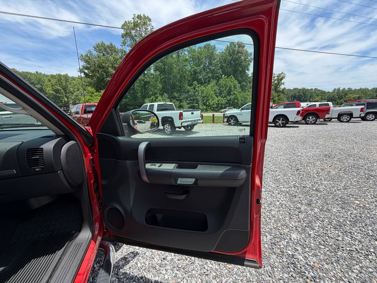 Used 2009 GMC Sierra 1500 SLE w/ Power Pack Plus AWD/4WD image 15