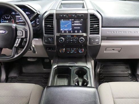 Used 2019 Ford F250 XLT w/ XLT Premium Package AWD/4WD image 7