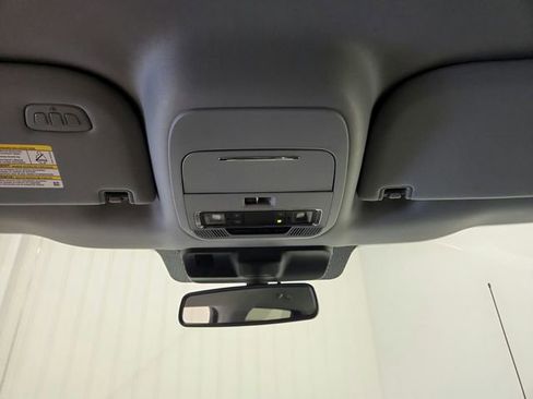 Used 2023 Ford F150 Lariat AWD/4WD image 29