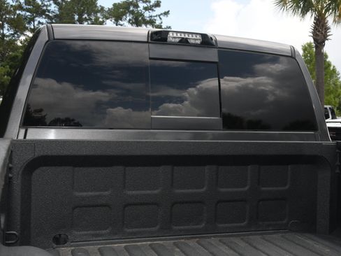 Used 2022 RAM 2500 Laramie AWD/4WD image 18