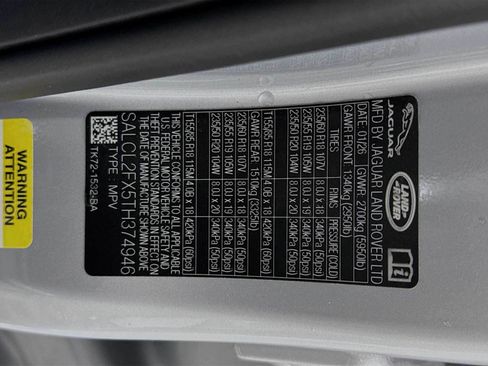 New 2026 Land Rover Discovery Sport Landmark image 30