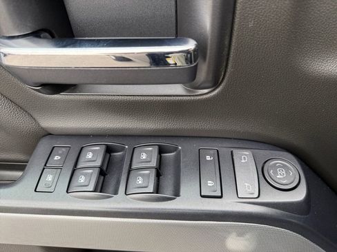 Used 2019 Chevrolet Silverado 1500 LT w/ All Star Edition image 24