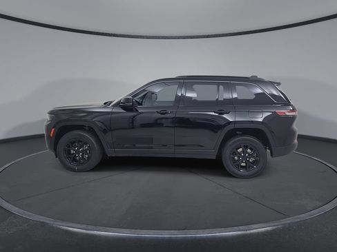 New 2026 Jeep Grand Cherokee Altitude AWD/4WD image 9